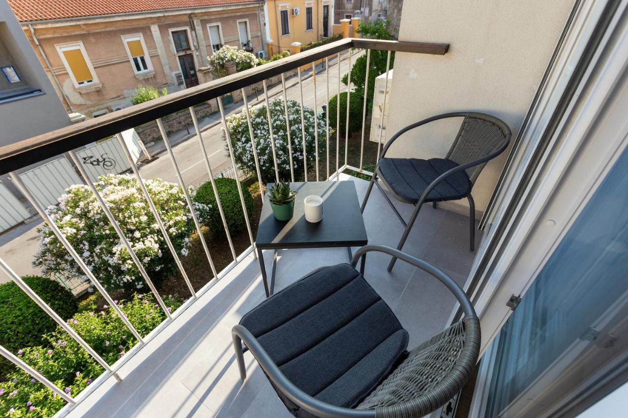 Apartman Izis Centar Pule Pula Exterior foto