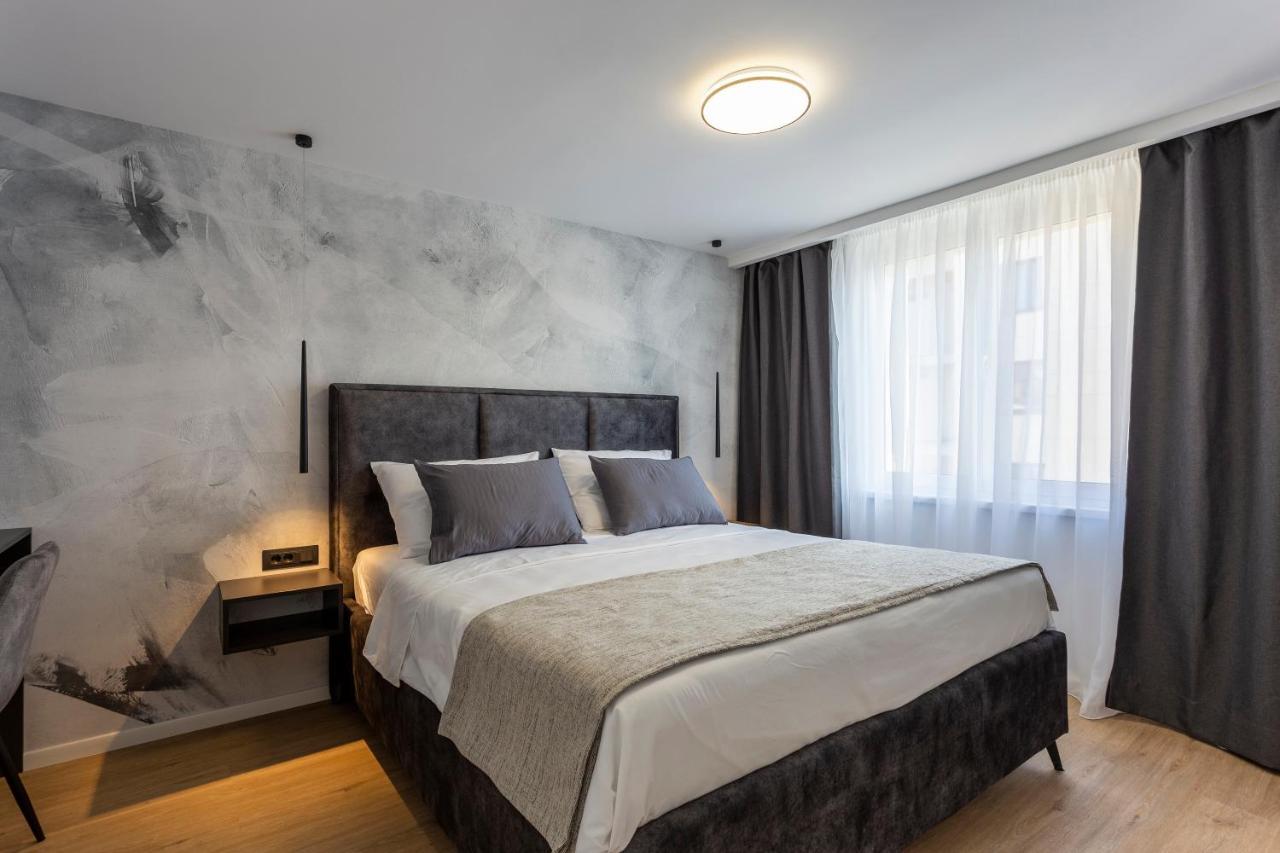 Apartman Izis Centar Pule Pula Exterior foto